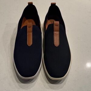 Stylish Navy and Brown Slip-On Loafers swift knit men’s 11.0 women’s 13.0.